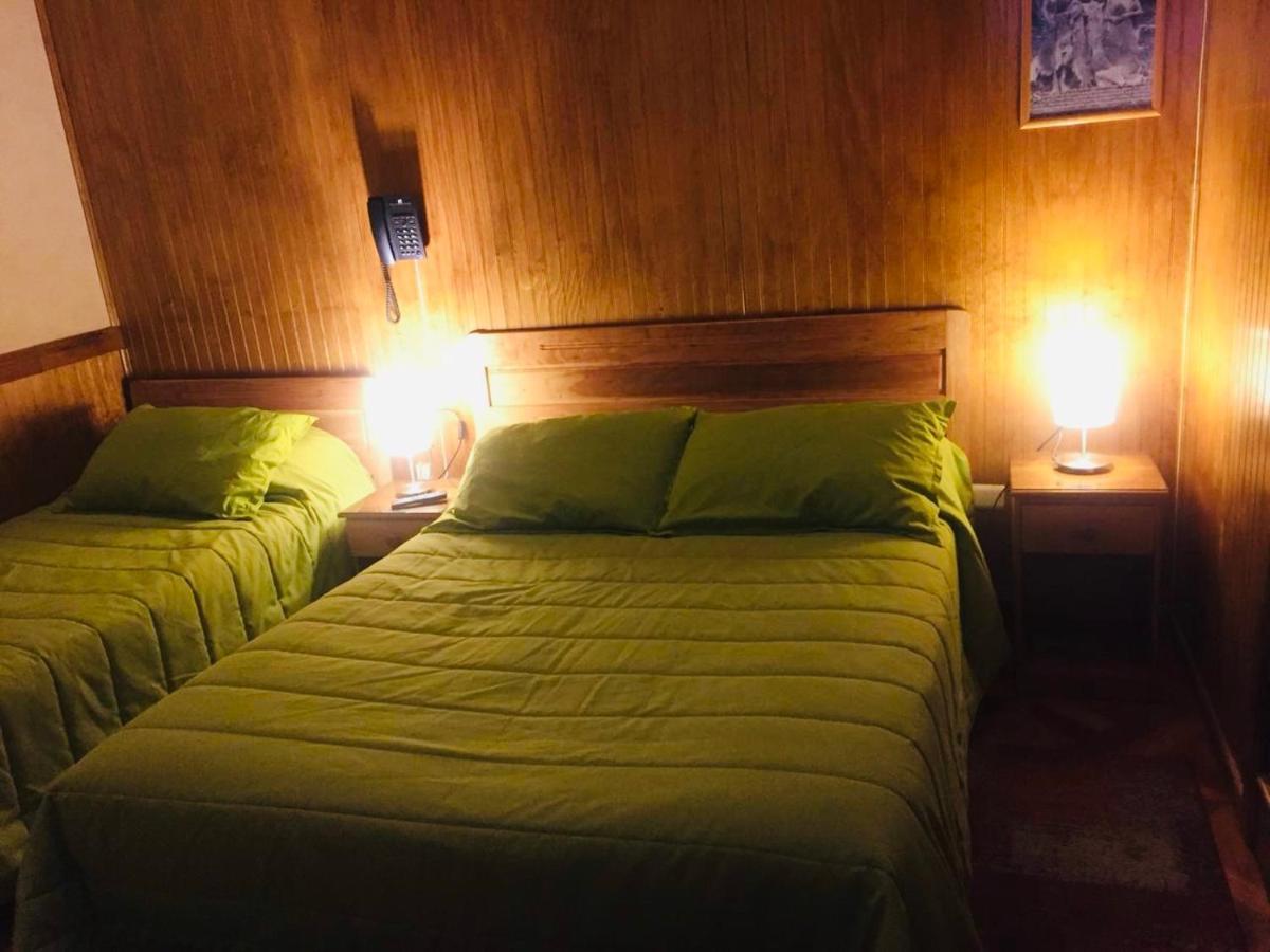 Hostal Chalet Las Violetas Пунта-Аренас Экстерьер фото