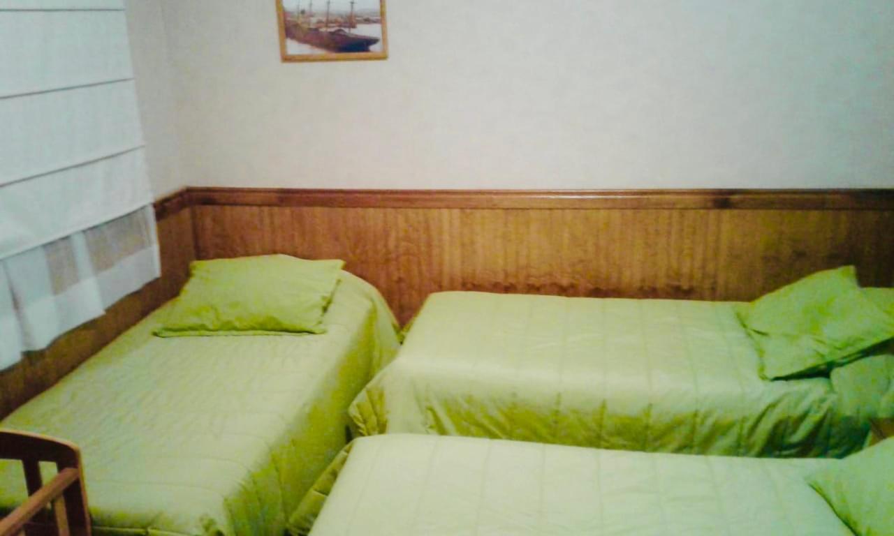 Hostal Chalet Las Violetas Пунта-Аренас Экстерьер фото