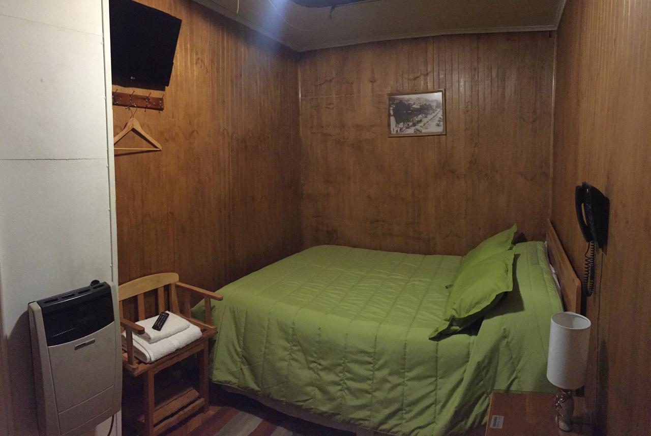 Hostal Chalet Las Violetas Пунта-Аренас Экстерьер фото